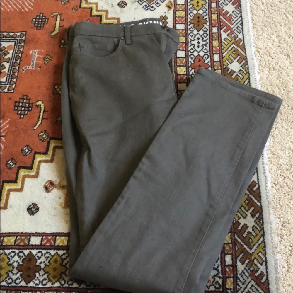 -DKNY Classic Straight Leg Pants Size 6